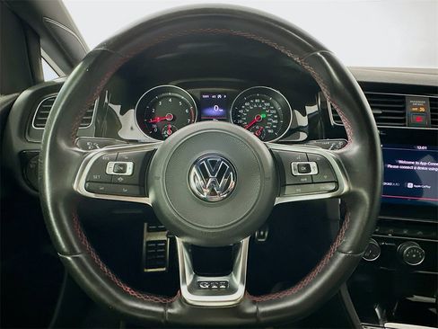 Used 2019 Volkswagen GTI SE image 13