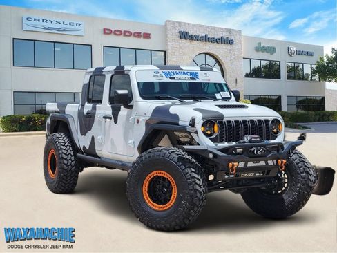 New 2026 Jeep Gladiator Mojave AWD/4WD image 1