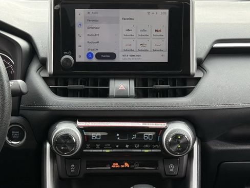 Used 2025 Toyota RAV4 XLE FWD image 17
