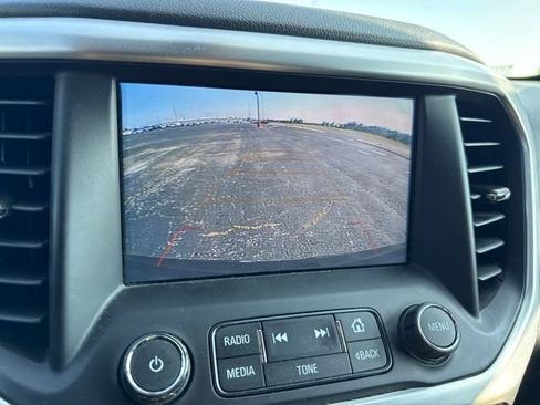 Used 2018 GMC Acadia SLE w/ Driver Alert Package I FWD image 13