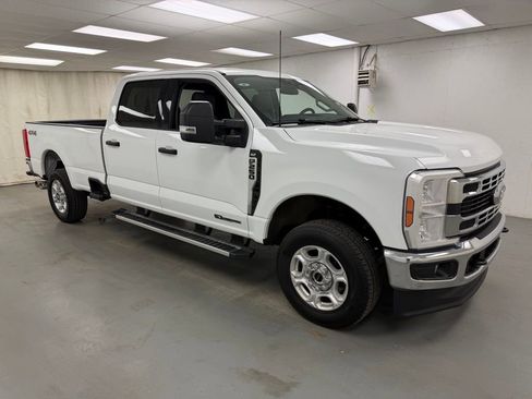 Used 2025 Ford F250 XLT image 6