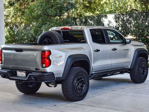 Used 2025 Chevrolet Colorado ZR2 w/ ZR2 Bison Edition AWD/4WD image 6