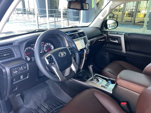 Used 2020 Toyota 4Runner Limited image 13