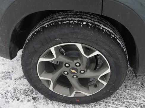 New 2026 Chevrolet Trax LT w/ Driver Confidence Package image 11