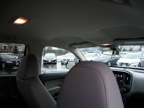 Used 2021 Chevrolet Colorado W/T w/ Custom Special Edition image 24