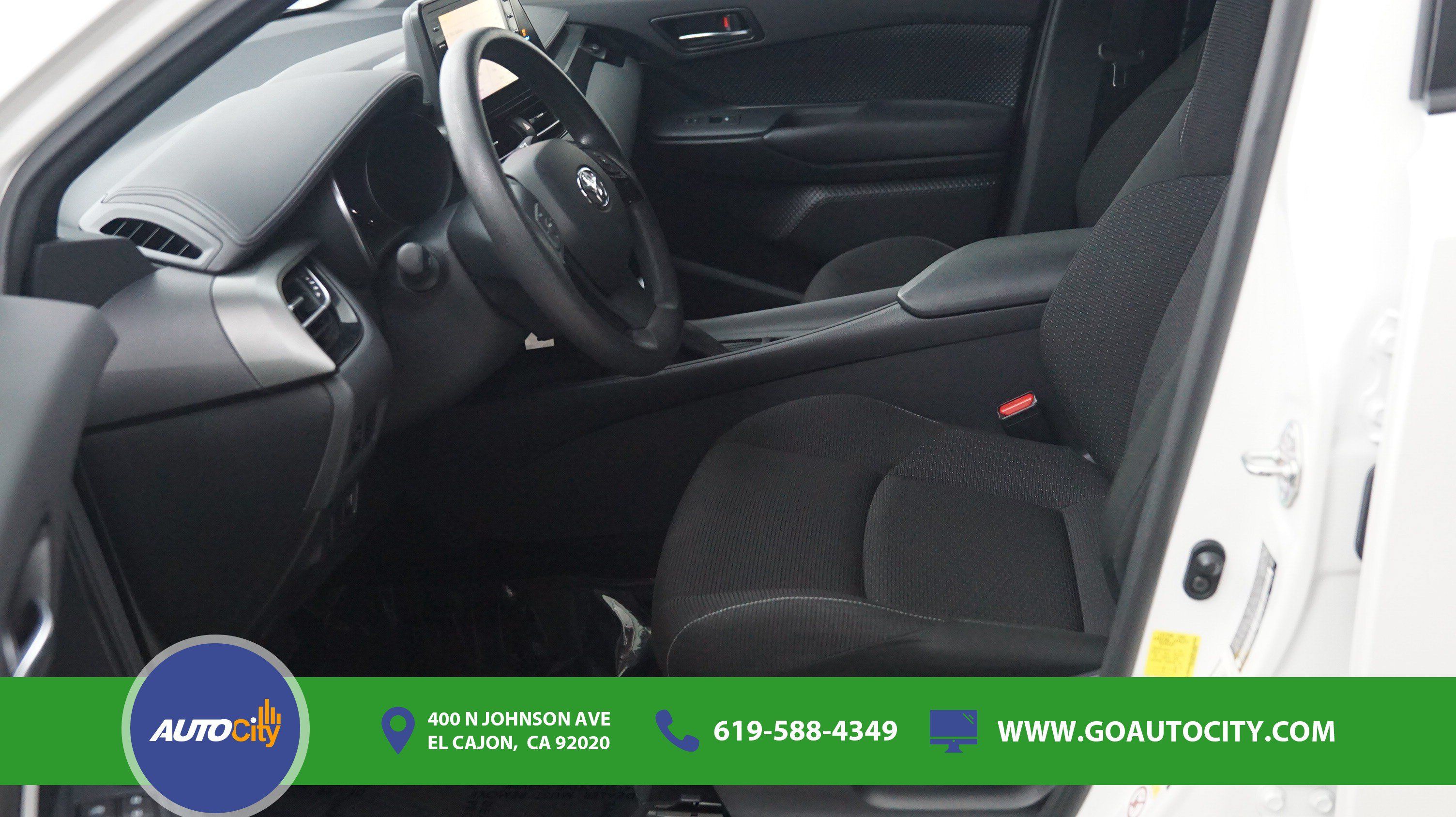 Used 2019 Toyota C-HR LE FWD image 9