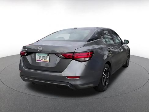 Used 2025 Nissan Sentra SV image 14
