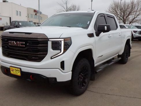 Certified 2022 GMC Sierra 1500 AT4X AWD/4WD image 3