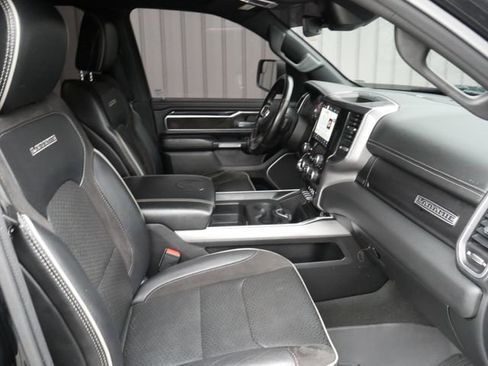 Used 2022 RAM 1500 Laramie AWD/4WD image 28