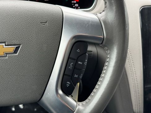 Used 2016 Chevrolet Traverse LT image 29
