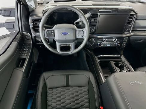 New 2026 Ford F250 Lariat w/ Black Appearance Package image 10