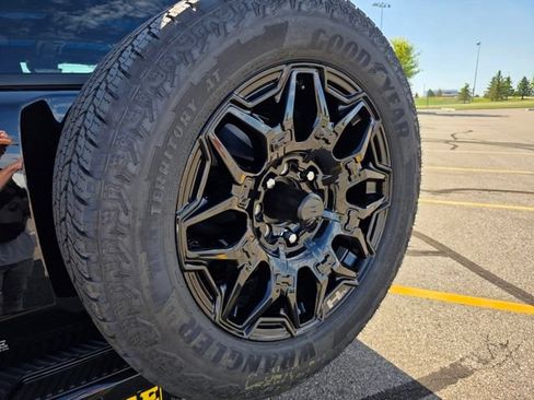 New 2026 GMC Hummer EV SUV AWD/4WD image 52