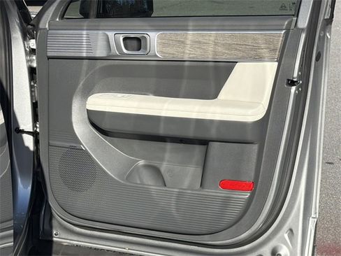 Used 2024 Hyundai Santa Fe Limited image 14