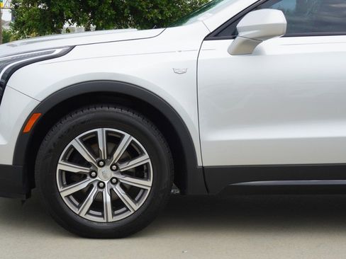 Used 2019 Cadillac XT4 Sport FWD image 10