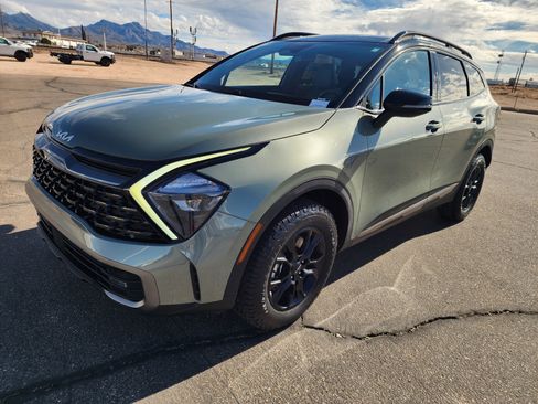 Used 2023 Kia Sportage X-Pro image 3