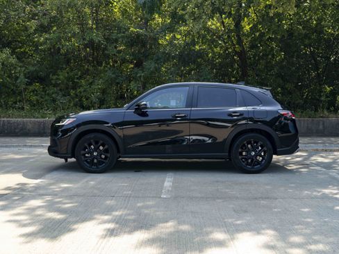 Used 2025 Honda HR-V Sport image 6