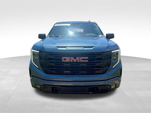 Used 2024 GMC Sierra 1500 Elevation w/ Preferred Package AWD/4WD image 3