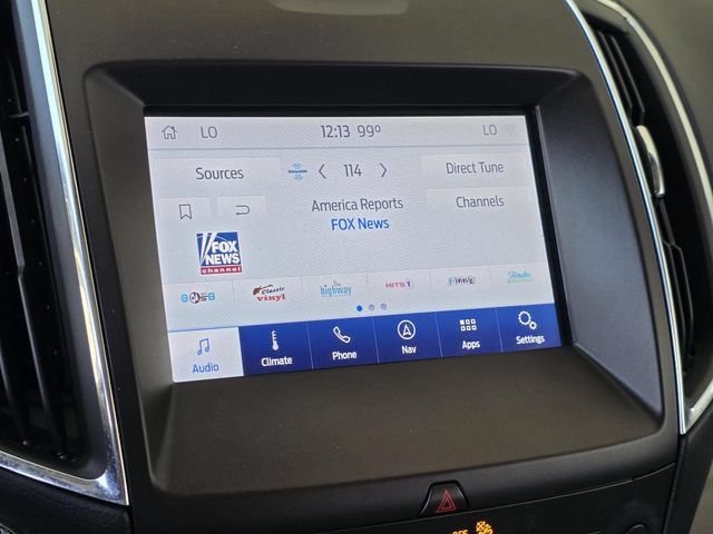 Used 2020 Ford Edge Titanium FWD image 23