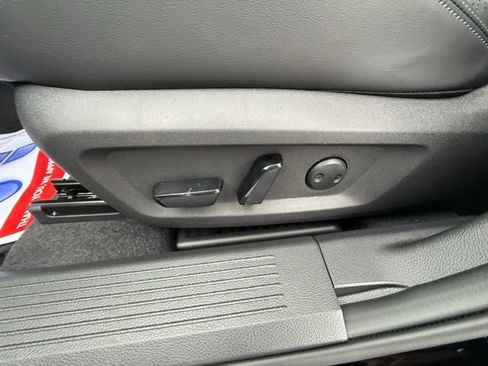 New 2026 Nissan Rogue Platinum w/ Platinum Premium Package image 13