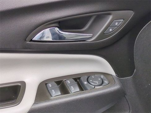 Certified 2023 Chevrolet Equinox LS image 23