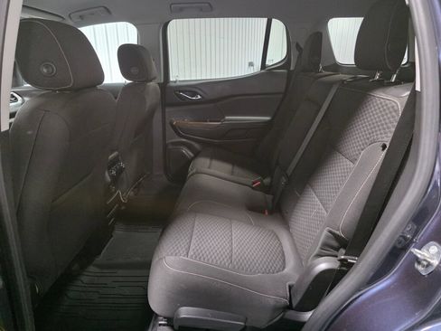 Used 2018 GMC Acadia SLE w/ LPO, Floor Liner Package AWD/4WD image 10