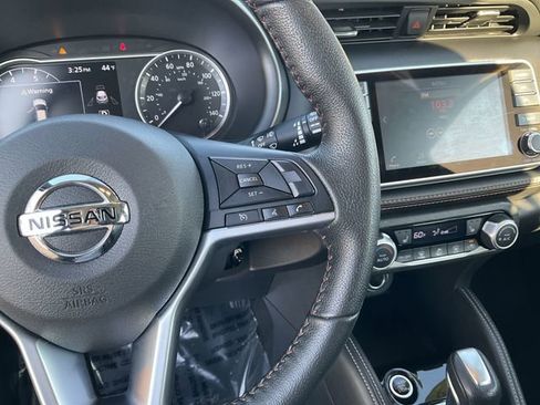 Used 2019 Nissan Kicks SR w/ SR Premium Package image 20