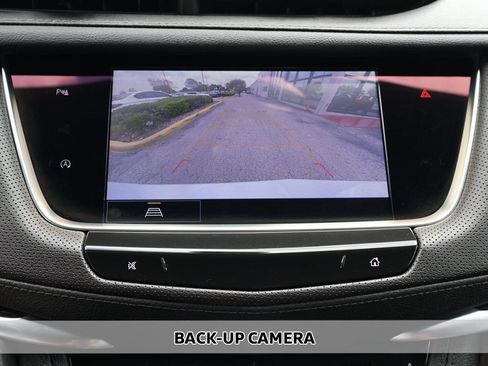 Used 2024 Cadillac XT5 Premium Luxury FWD image 14