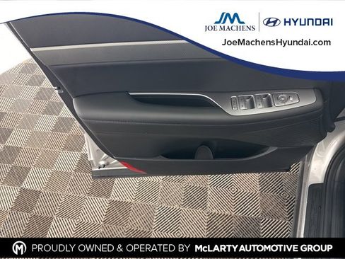 Used 2025 Hyundai Palisade SEL image 21