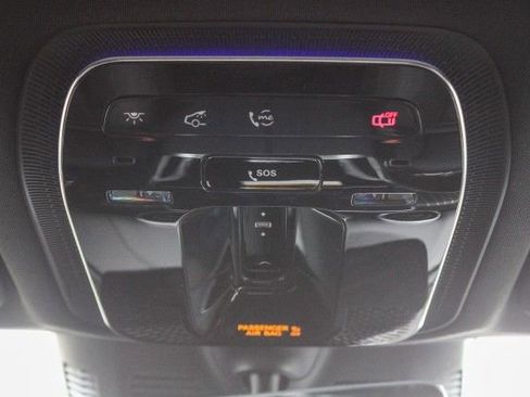 New 2025 Mercedes-Benz GLC 350e 4MATIC image 15