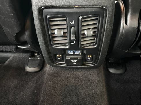 Used 2018 Dodge Durango GT w/ Premium Group AWD/4WD image 26