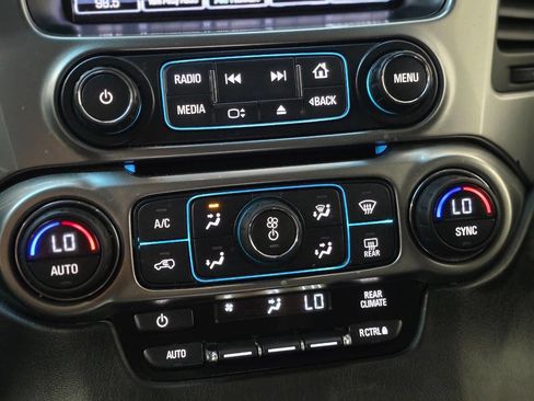 Used 2016 Chevrolet Tahoe LS image 21