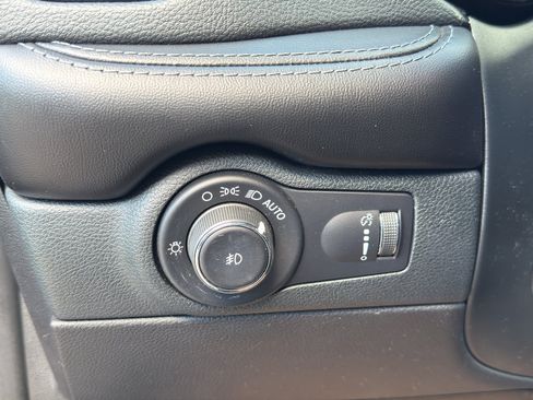Used 2021 Dodge Durango GT AWD/4WD image 14