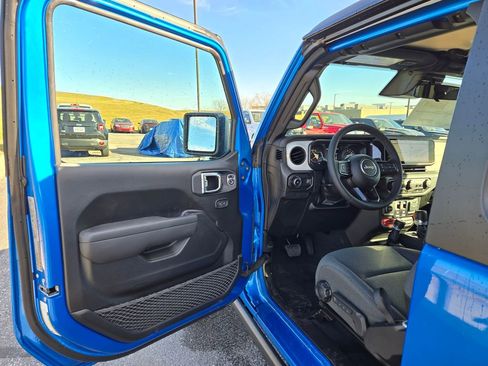 New 2026 Jeep Wrangler Sport AWD/4WD image 10