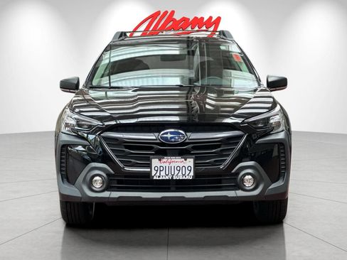 Used 2025 Subaru Outback AWD/4WD image 10
