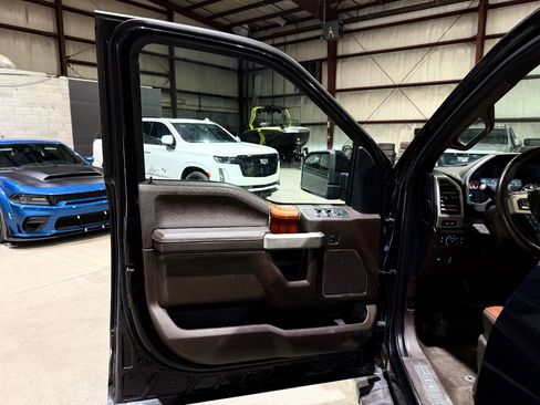 Used 2020 Ford F150 King Ranch AWD/4WD image 11