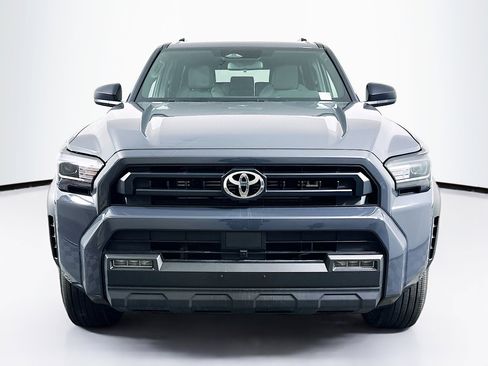 Used 2025 Toyota 4Runner SR5 image 2
