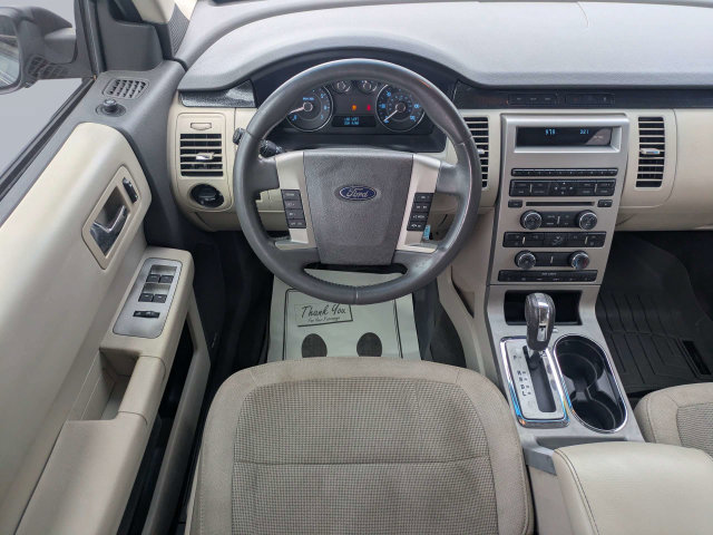 Used 2010 Ford Flex SE FWD image 16