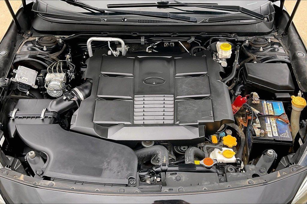 Used 2018 Subaru Outback 3.6R Limited AWD/4WD image 10