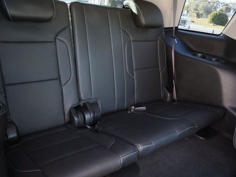 Used 2017 GMC Yukon SLT w/ Open Road Package image 30