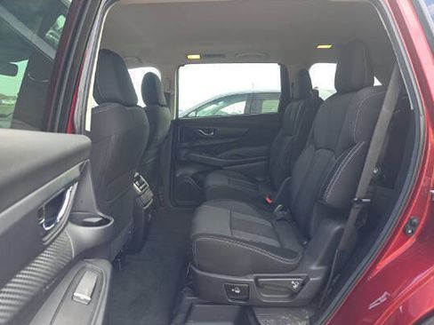 Used 2024 Subaru Ascent Premium w/ Convenience Package AWD/4WD image 9