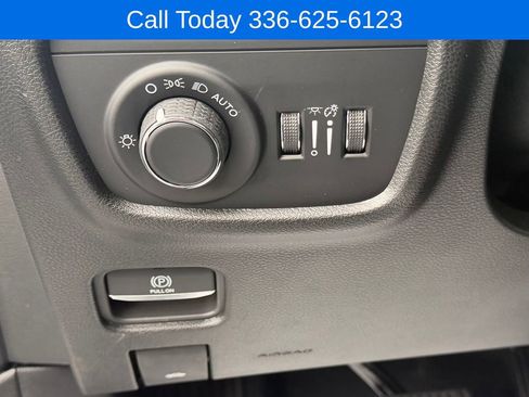 New 2026 Jeep Grand Cherokee L Laredo AWD/4WD image 17