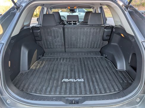 Used 2020 Toyota RAV4 LE w/ All Weather Liner Package image 18