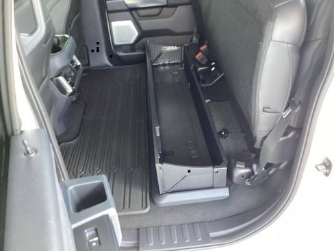 New 2026 Ford F250 Platinum image 42