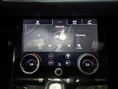 Used 2020 Land Rover Range Rover Evoque R-Dynamic SE AWD/4WD image 21