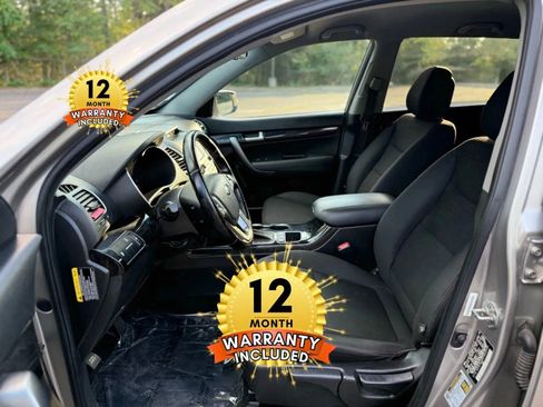Used 2015 Kia Sorento LX image 46