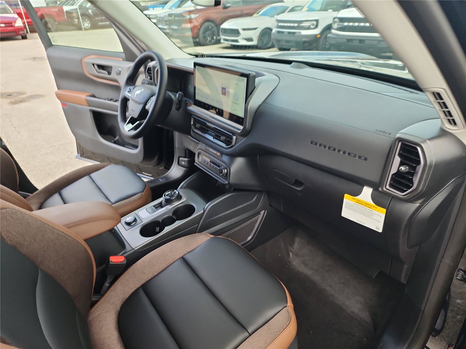 New 2026 Ford Bronco Sport Outer Banks AWD/4WD image 25