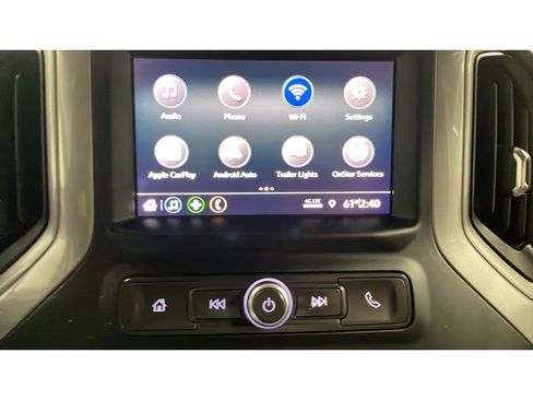 Used 2022 Chevrolet Silverado 2500 Custom w/ Custom Value Package AWD/4WD image 13
