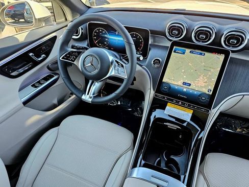 New 2026 Mercedes-Benz GLC 300 4MATIC image 28