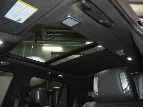 Used 2023 Cadillac Escalade V AWD/4WD image 53