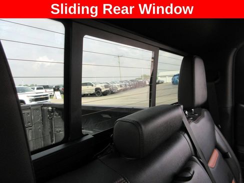 Certified 2023 GMC Sierra 1500 AT4 w/ AT4 Premium Package AWD/4WD image 28